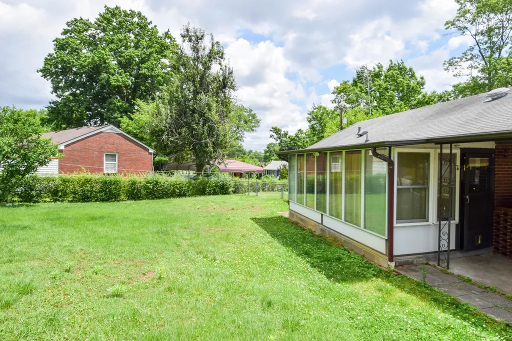 2932 Emery Drive Nashville TN 37214