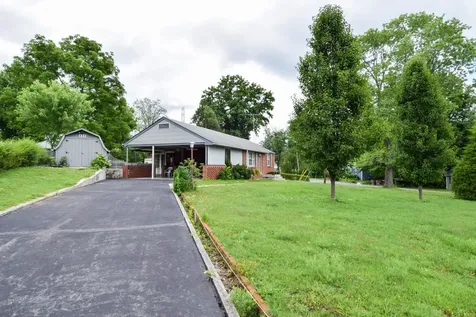 2932 Emery Drive Nashville TN 37214