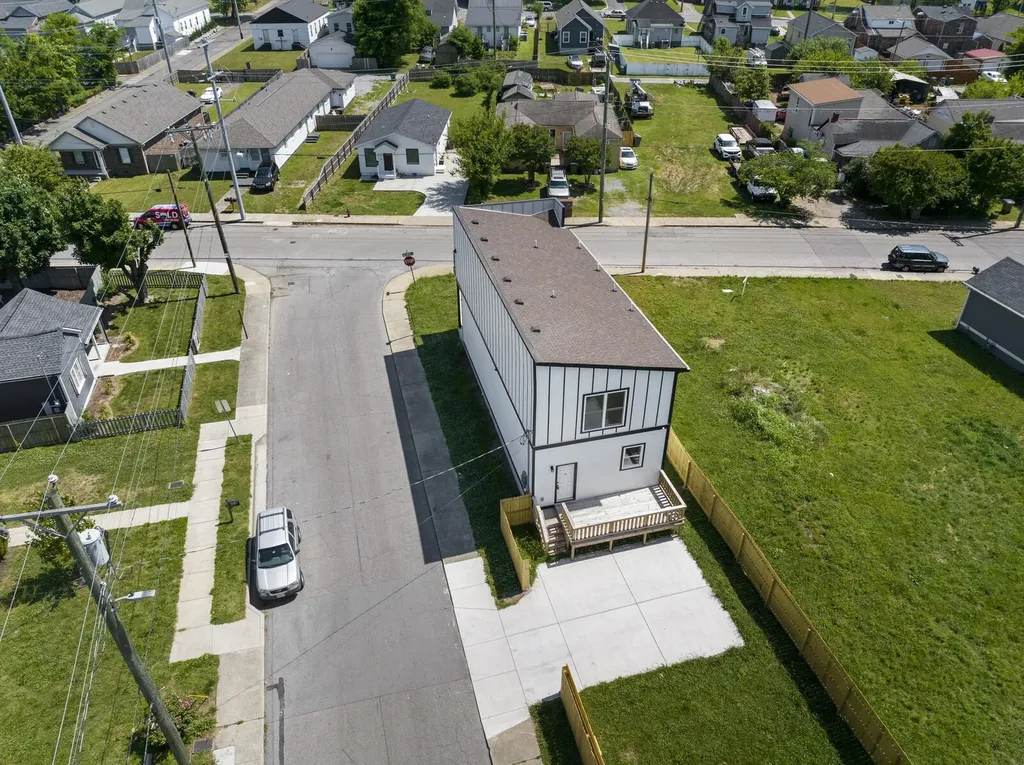 1700 Underwood Street Nashville TN 37208