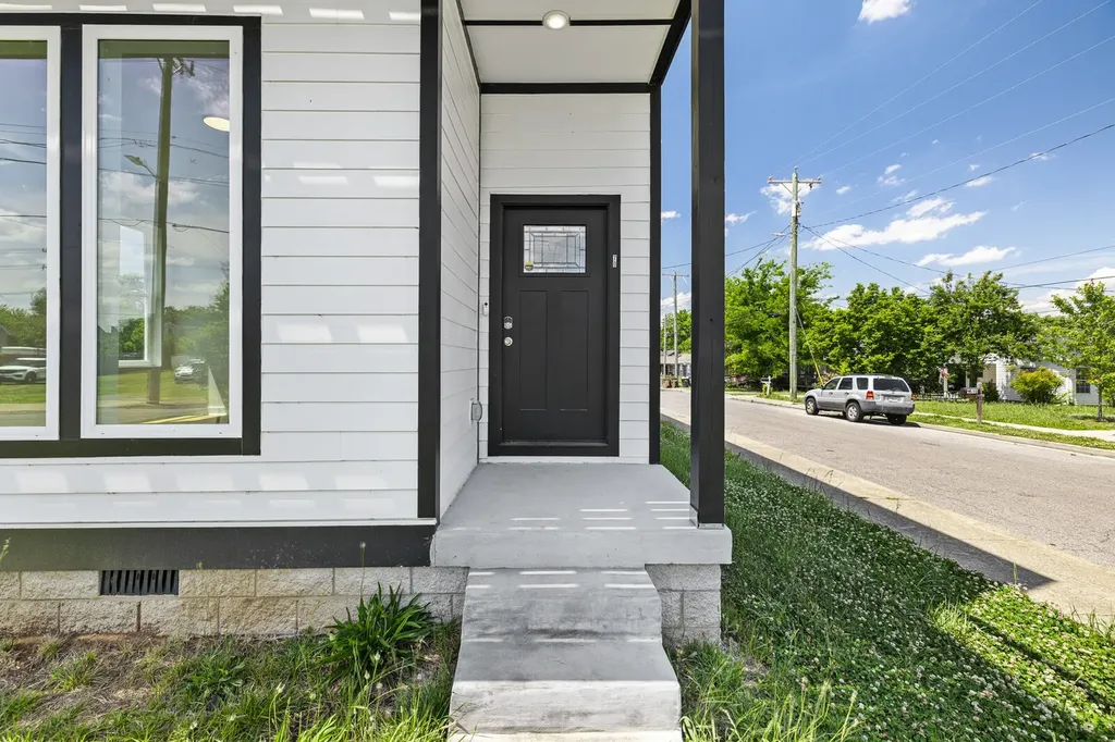 1700 Underwood Street Nashville TN 37208