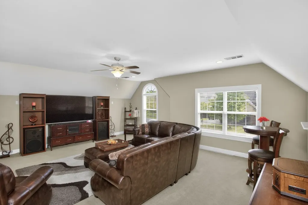 1027 Berkshire Boulevard Mount Juliet TN 37122