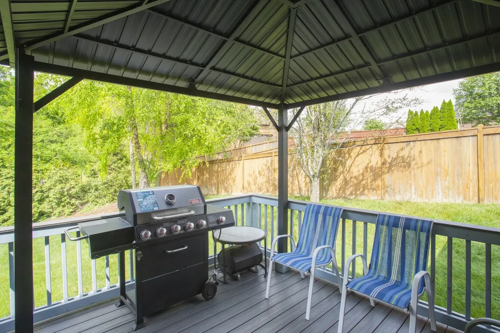 1027 Berkshire Boulevard Mount Juliet TN 37122
