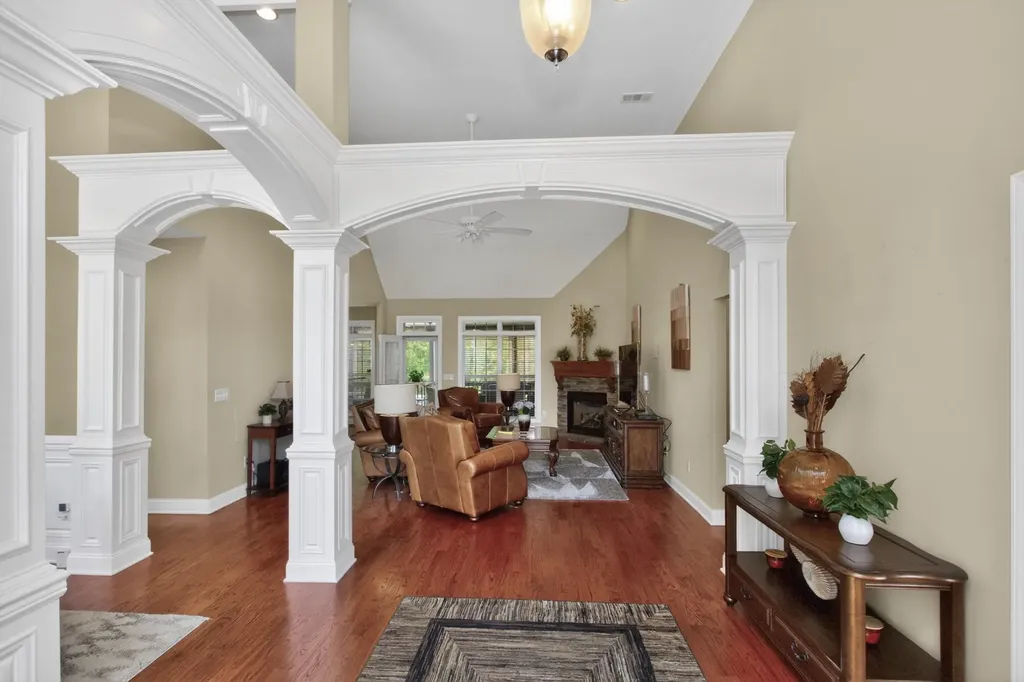 1027 Berkshire Boulevard Mount Juliet TN 37122
