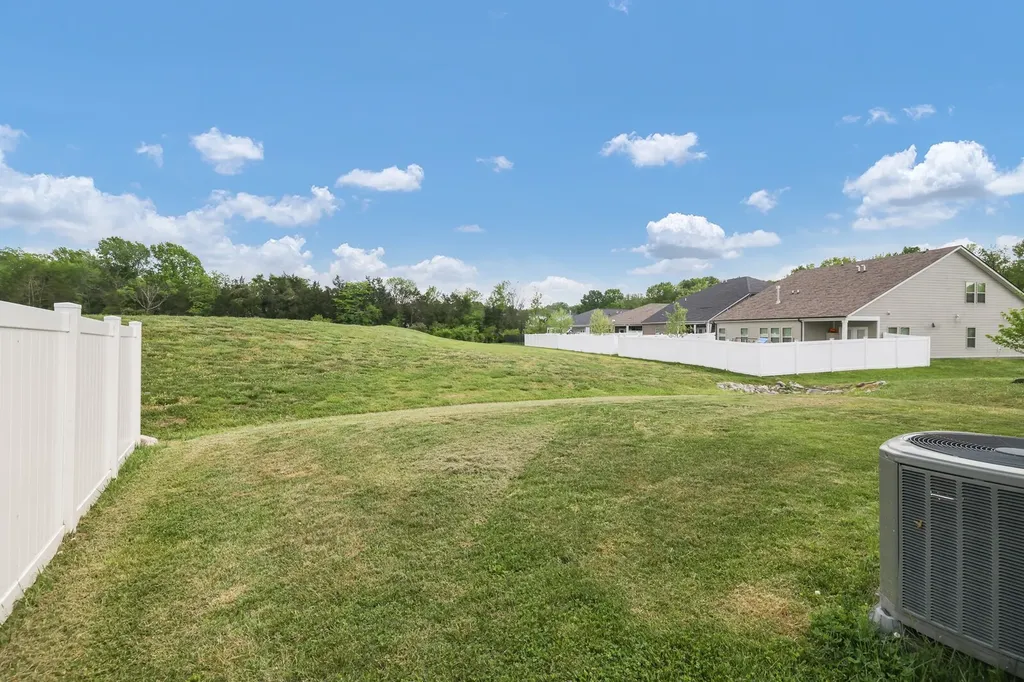 2453 Prairie Hill Drive Antioch TN 37013