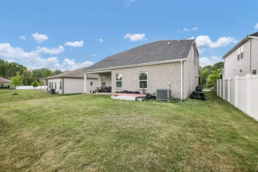 2453 Prairie Hill Drive Antioch TN 37013