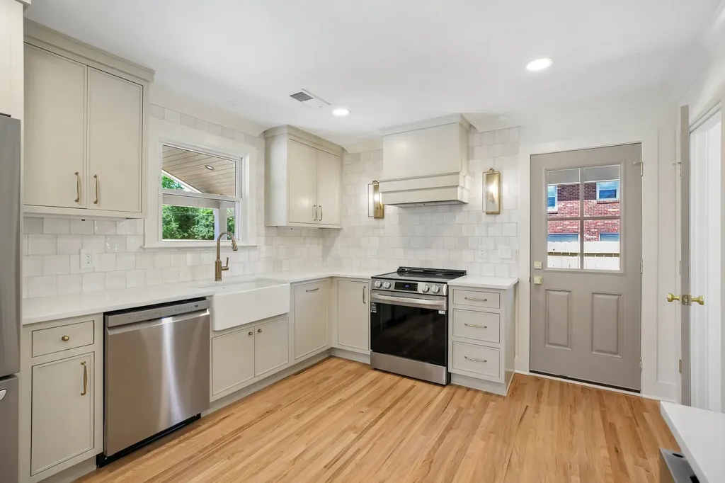 5157 Regent Drive Nashville TN 37220