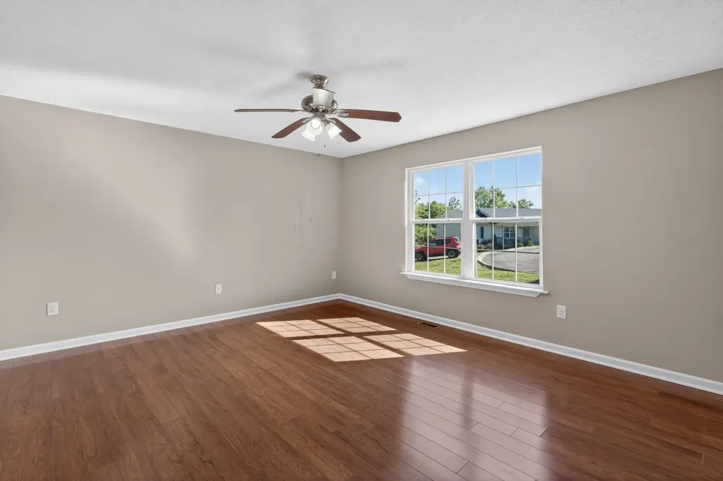 211 St Catherine Court Columbia TN 38401