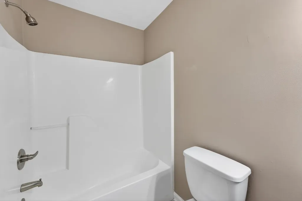 211 St Catherine Court Columbia TN 38401
