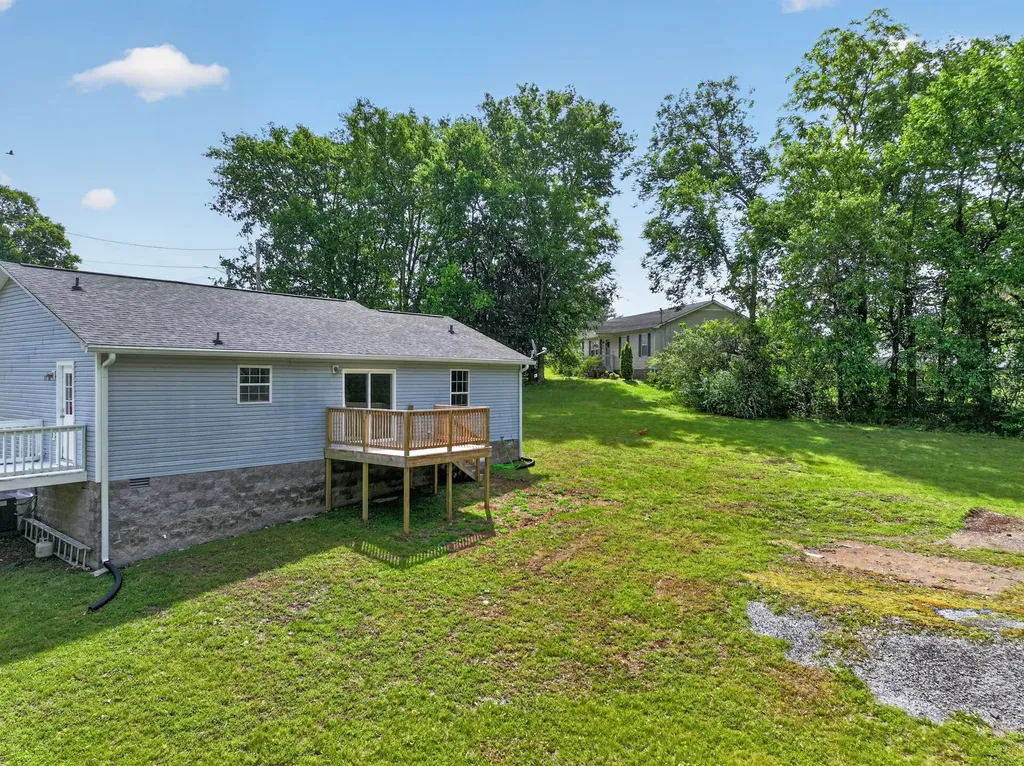 211 St Catherine Court Columbia TN 38401