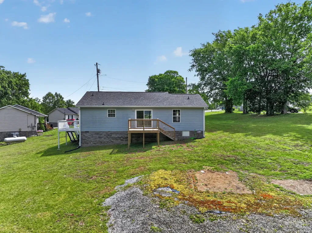 211 St Catherine Court Columbia TN 38401