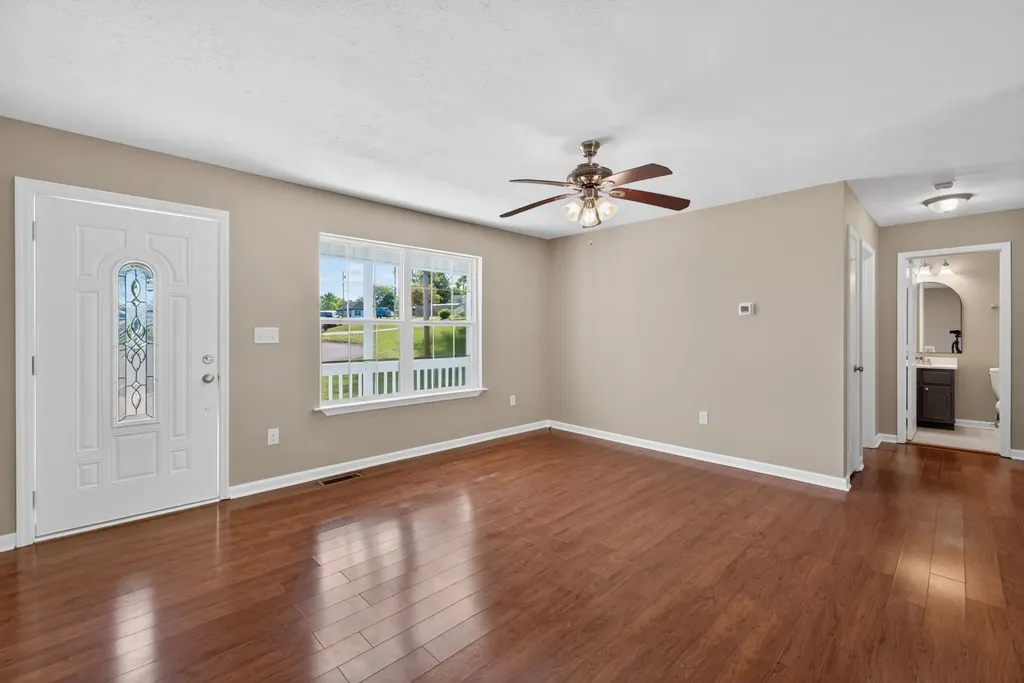 211 St Catherine Court Columbia TN 38401