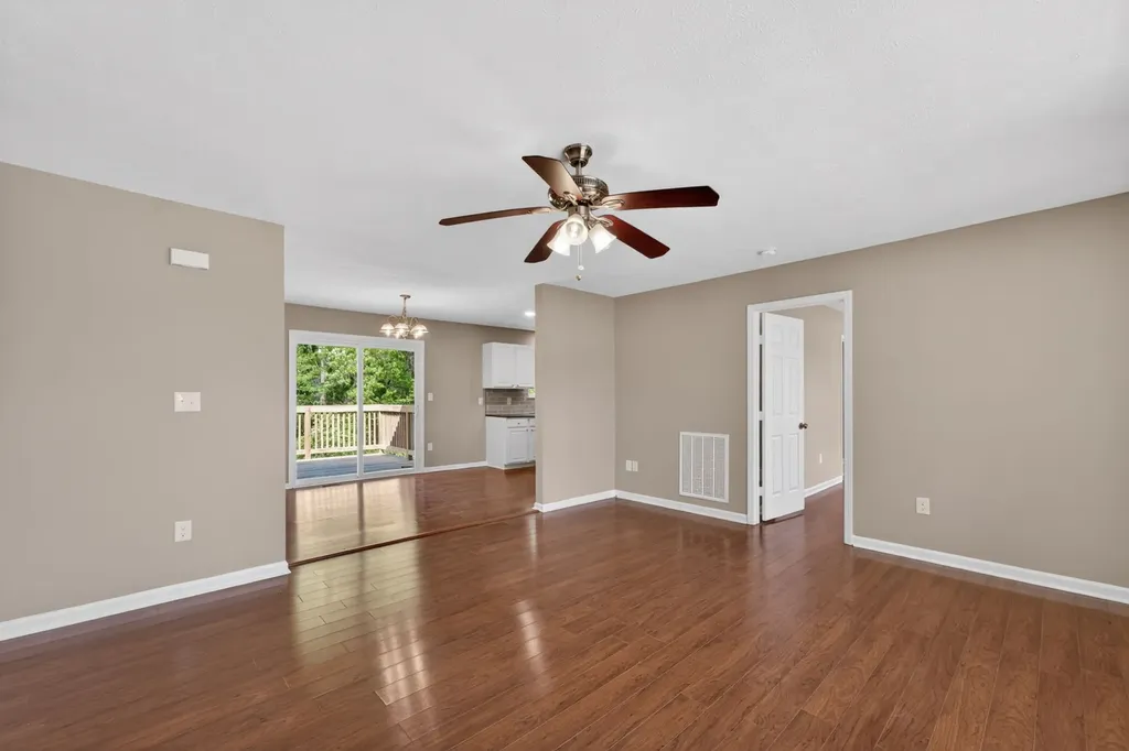 211 St Catherine Court Columbia TN 38401