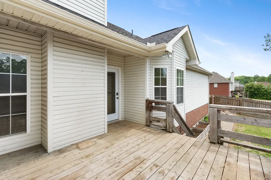 8001 Anna Court Greenbrier TN 37073