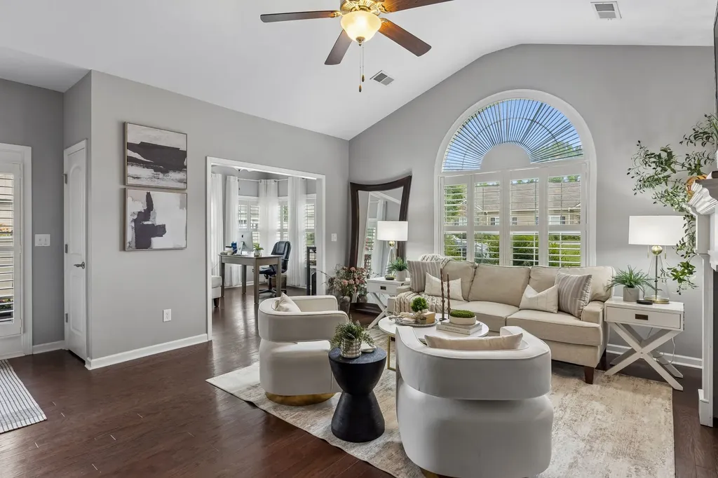 2462 Bridgeway Street Murfreesboro TN 37128