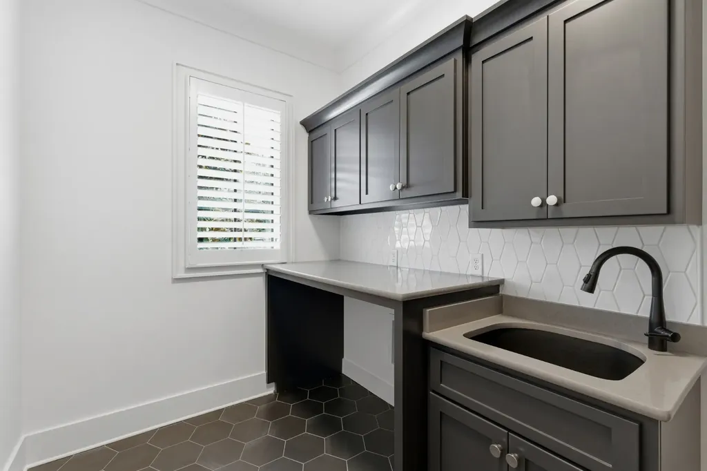 864 Battery Lane Nashville TN 37220