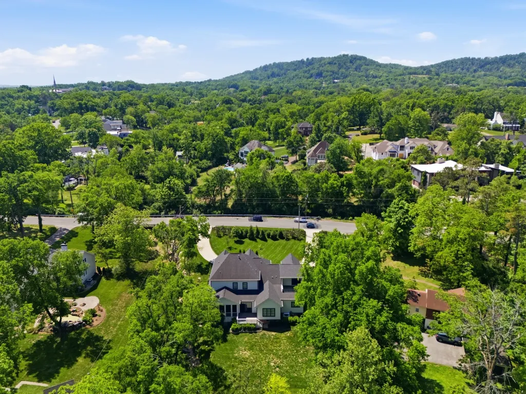 864 Battery Lane Nashville TN 37220