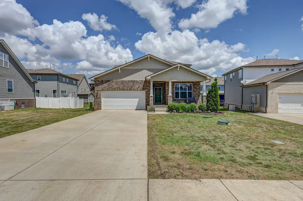 336 Disley Way Murfreesboro TN 37128