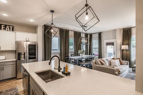 210 Woodhall Court White House TN 37188