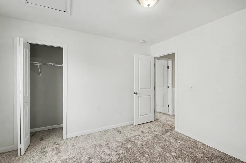 136 Moshe Yaalon Drive La Vergne TN 37086