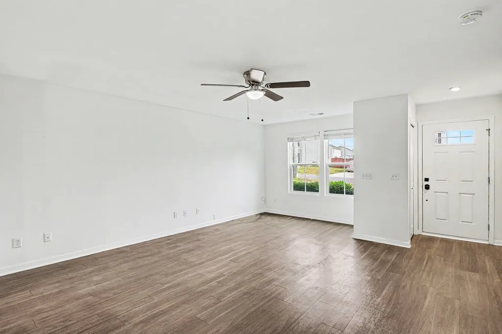 136 Moshe Yaalon Drive La Vergne TN 37086