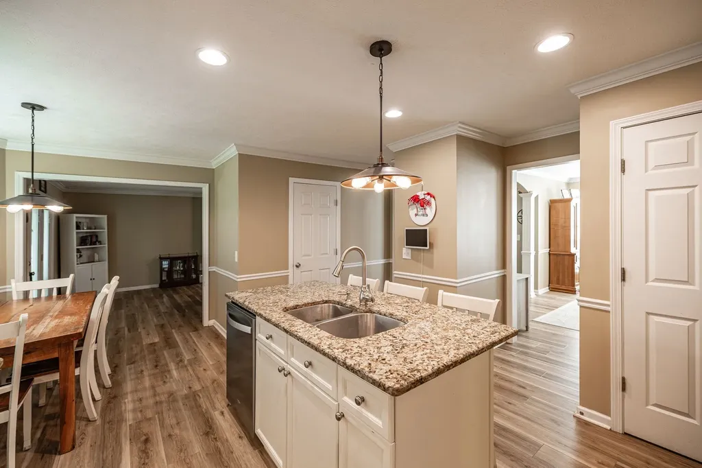 1235 Briarcliff Avenue Gallatin TN 37066