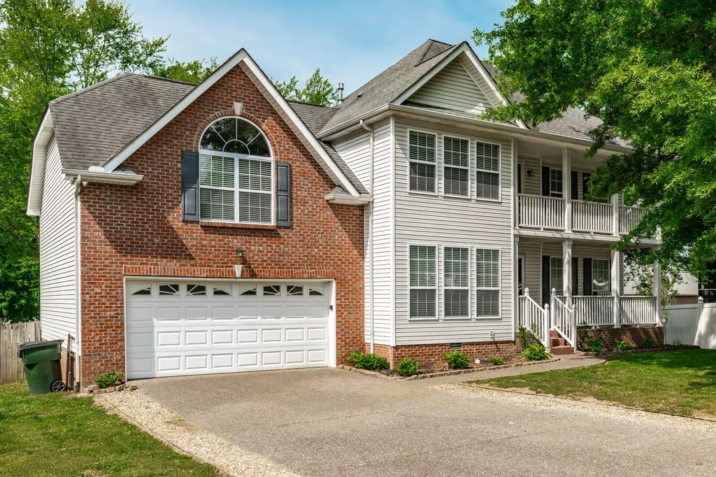 1235 Briarcliff Avenue Gallatin TN 37066