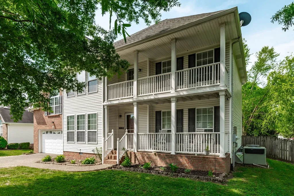 1235 Briarcliff Avenue Gallatin TN 37066