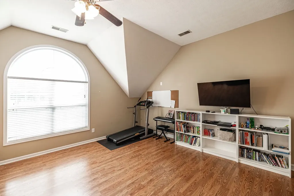 1235 Briarcliff Avenue Gallatin TN 37066