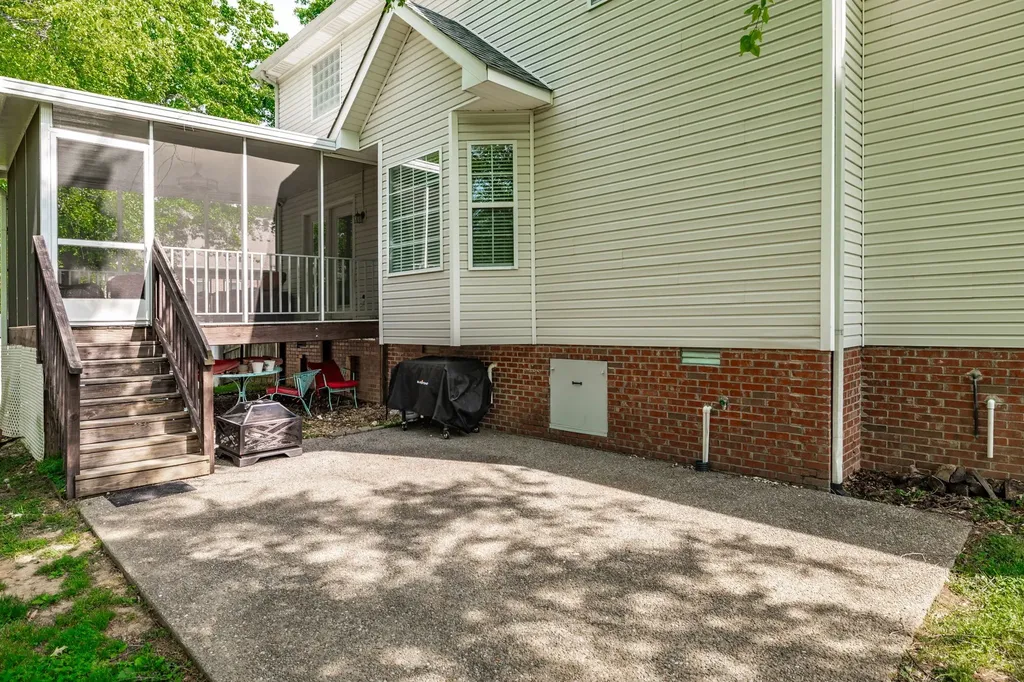 1235 Briarcliff Avenue Gallatin TN 37066