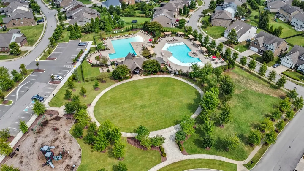 2572 Wellesley Square Drive Thompsons Station TN 37179