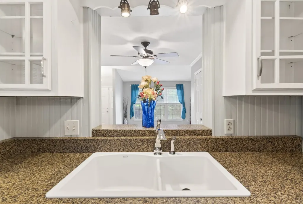 4001 Anderson Road Nashville TN 37217