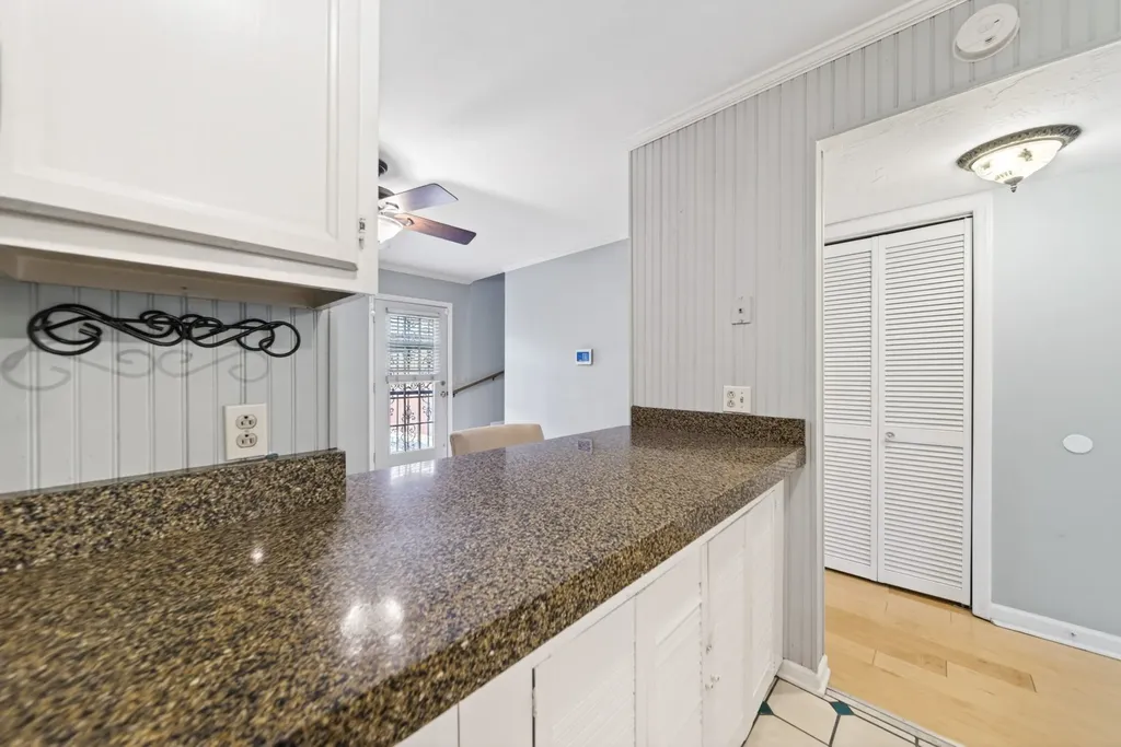 4001 Anderson Road Nashville TN 37217