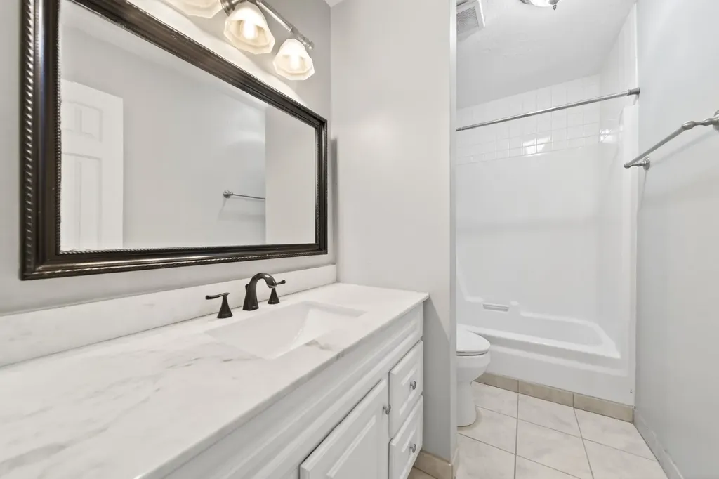 4001 Anderson Road Nashville TN 37217