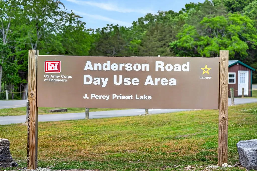 4001 Anderson Road Nashville TN 37217