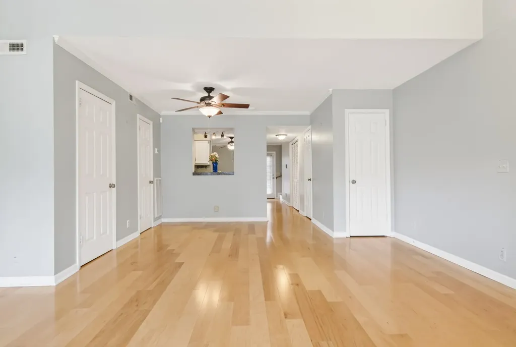 4001 Anderson Road Nashville TN 37217