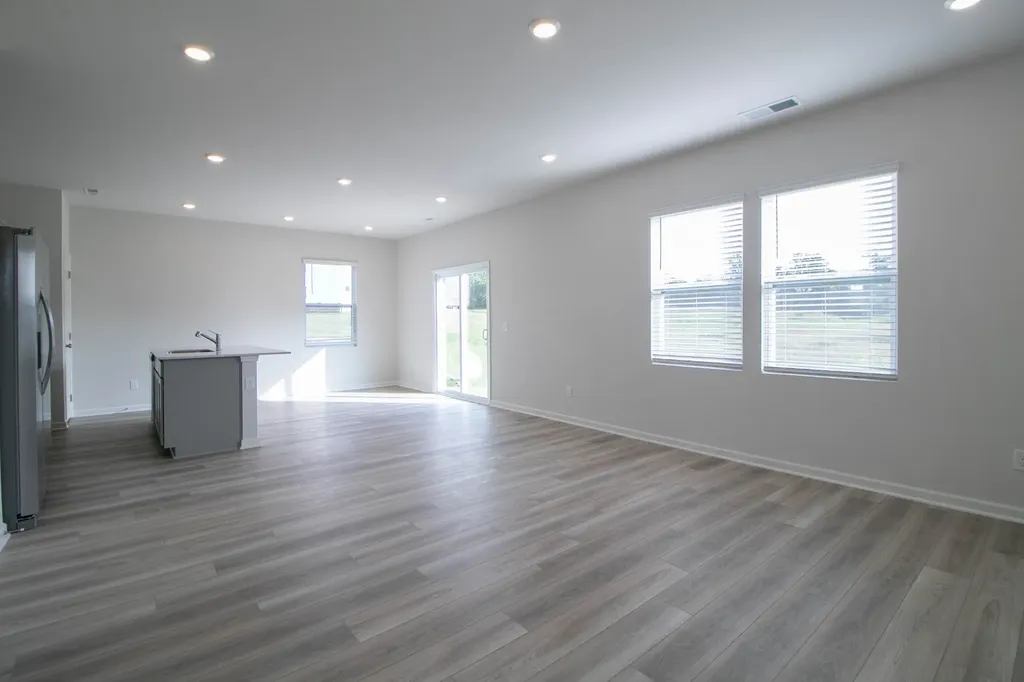 1247 Ross Farms Boulevard Clarksville TN 37043