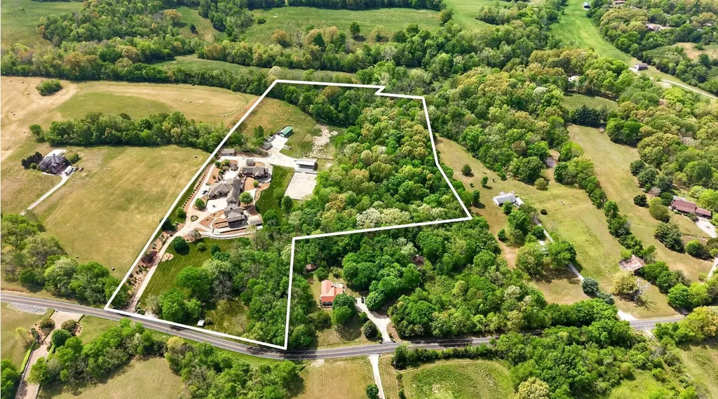 480 Mobley Road Clarksville TN 37043