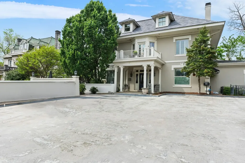 3626 West End Avenue Nashville TN 37205
