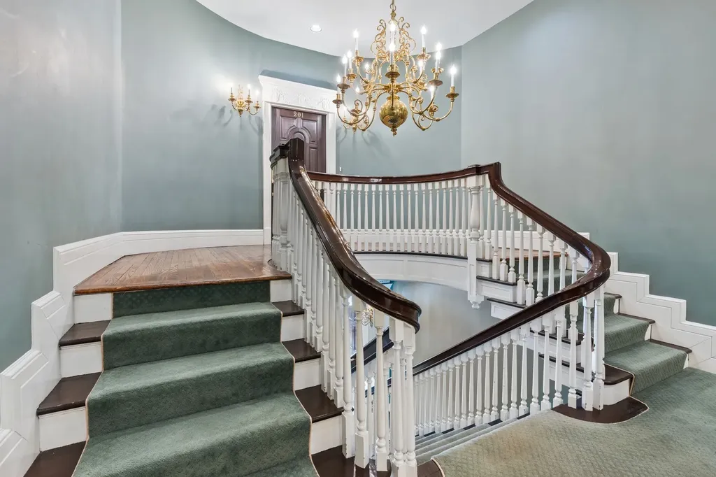 3626 West End Avenue Nashville TN 37205