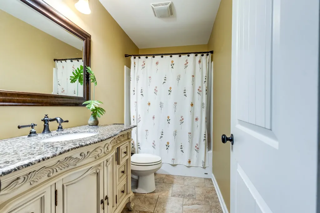 234 Glenn Springs Road Lawrenceburg TN 38464