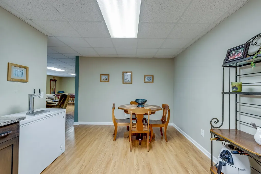 234 Glenn Springs Road Lawrenceburg TN 38464