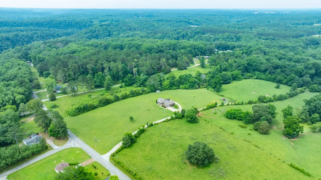 234 Glenn Springs Road Lawrenceburg TN 38464