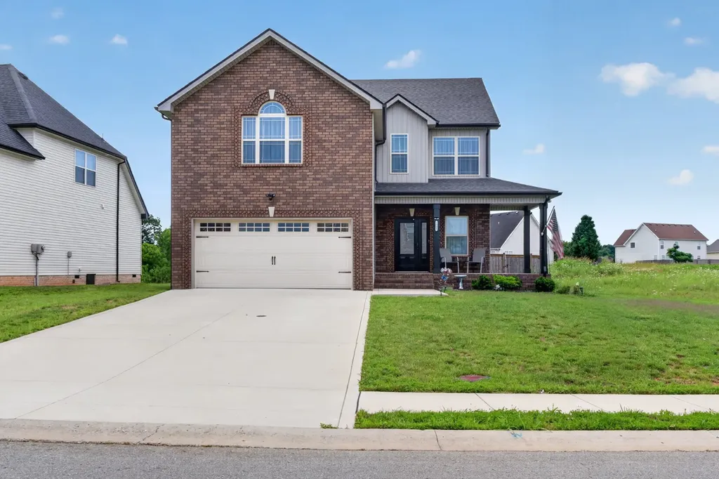 1305 Apple Blossom Road Clarksville TN 37042