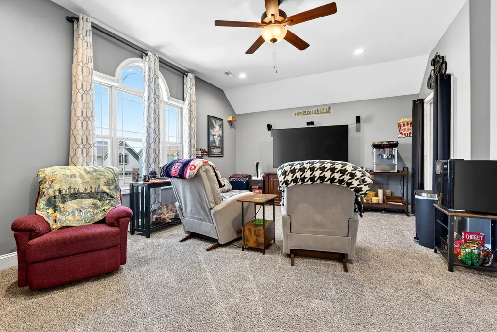 1305 Apple Blossom Road Clarksville TN 37042