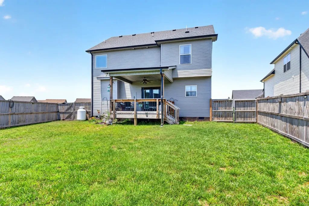 1305 Apple Blossom Road Clarksville TN 37042