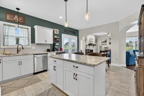 1305 Apple Blossom Road Clarksville TN 37042