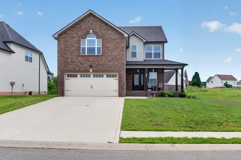 1305 Apple Blossom Road Clarksville TN 37042