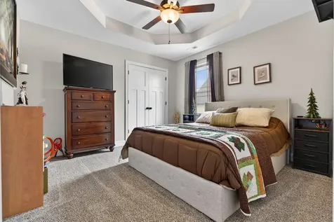 1305 Apple Blossom Road Clarksville TN 37042