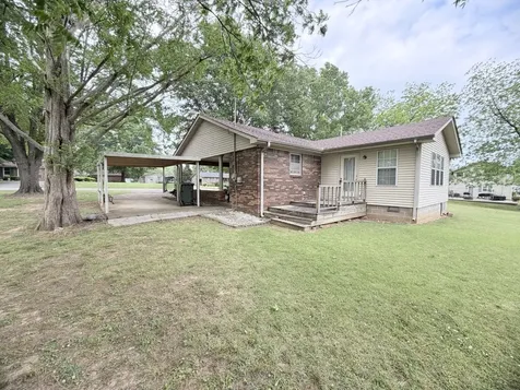 360 General Forrest Drive Bruceton TN 38317