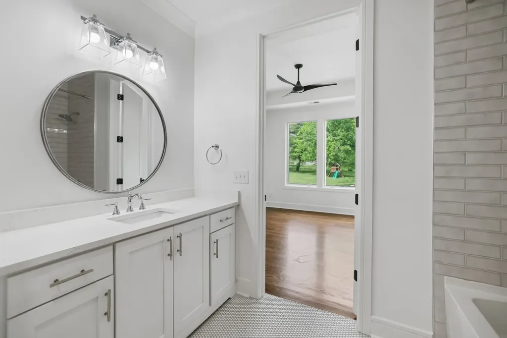 4427 Lealand Lane Nashville TN 37204